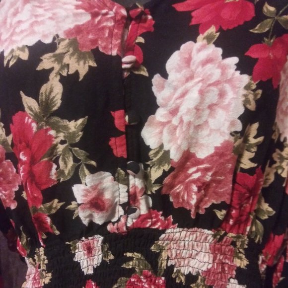 Floral Transparent Top - Picture 3 of 3